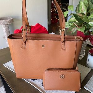 Tory Burch small tote and wallet